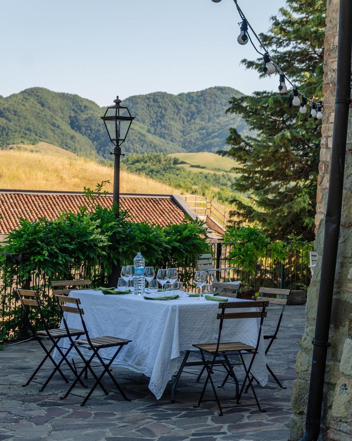 Tenuta Folesano Wine Estate 13Th Century Мардзабото Екстериор снимка